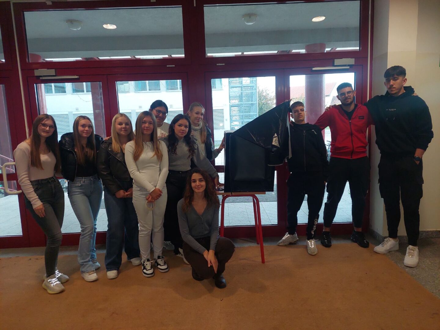 2025-10-15_09-30-59-892