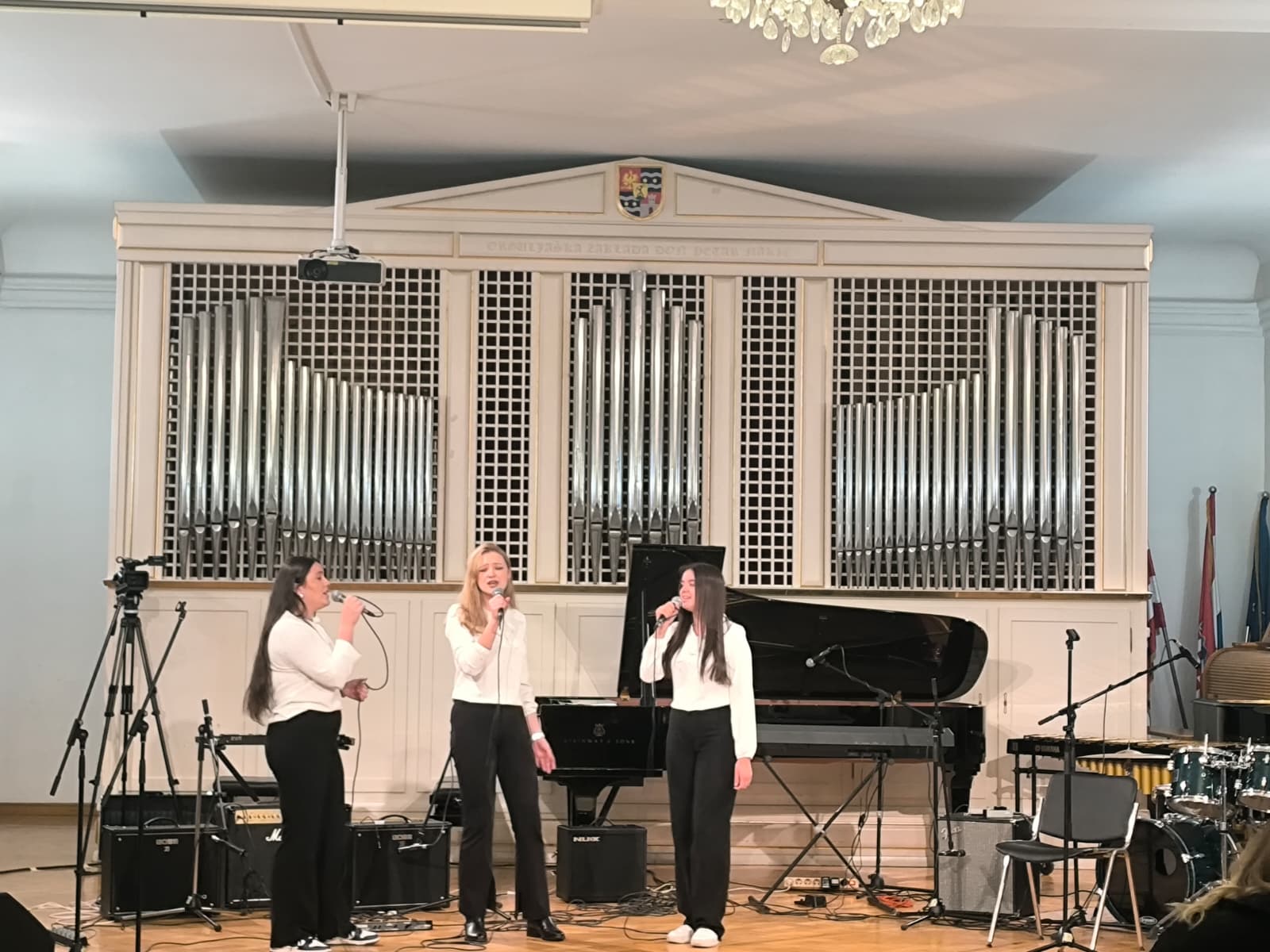 Fotografija iz Mirela Alebić (2)