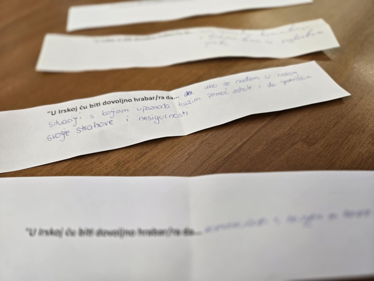 6051c351-aacf-452f-bc01-1f5a91ff8233