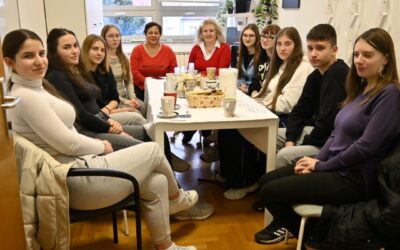 Božićna čajanka Vijeća učenika: Šalica razgovora i ideje za bolju školu