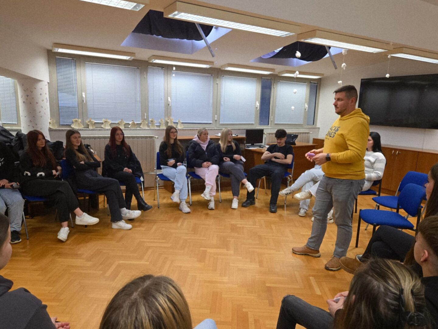 edc1195e-30a9-4755-b3c6-6da0753126ba