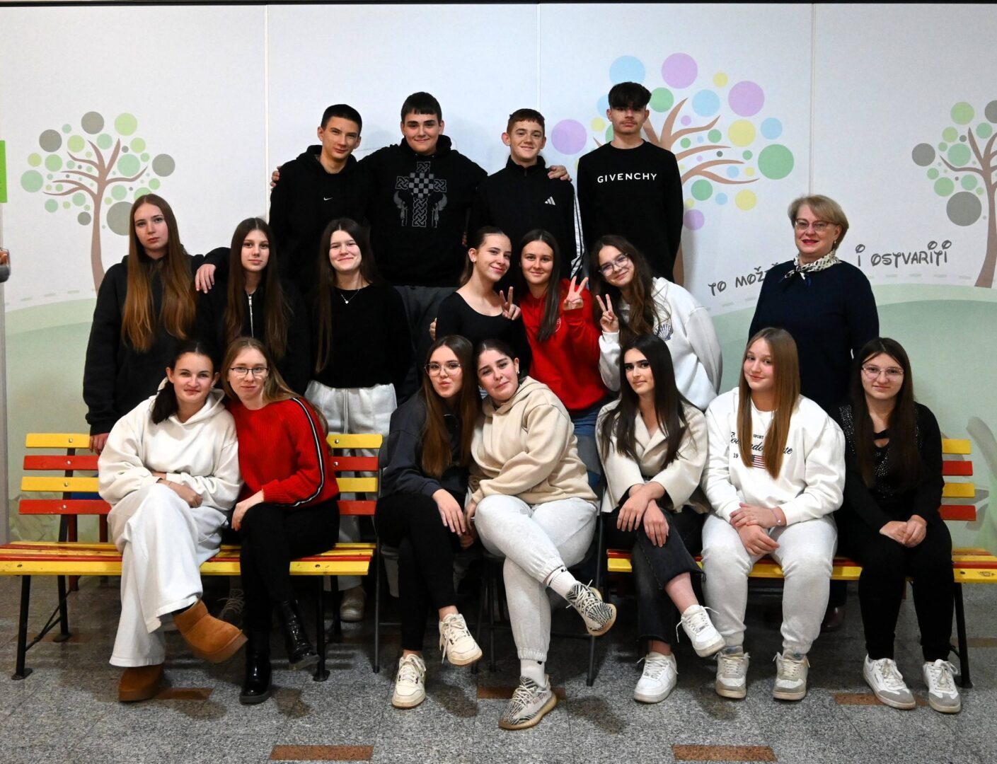 1. a i razrednica Etelka Testijan Nemet