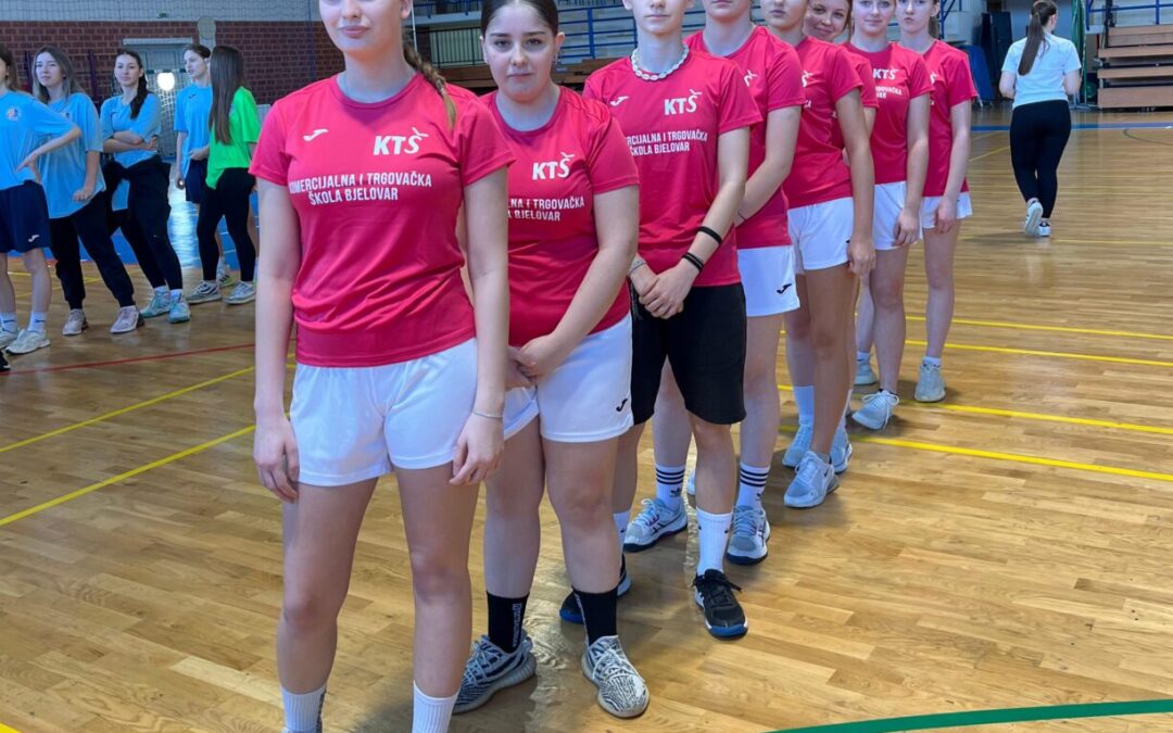 GRADSKO NATJECANJE U FUTSALU ZA DJEVOJKE SREDNJIH ŠKOLA