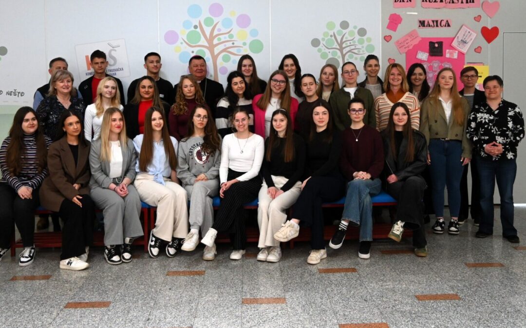 Naša škola domaćin Vjeronaučne olimpijade 2025./2026. na temu ‘Žene u Bibliji’