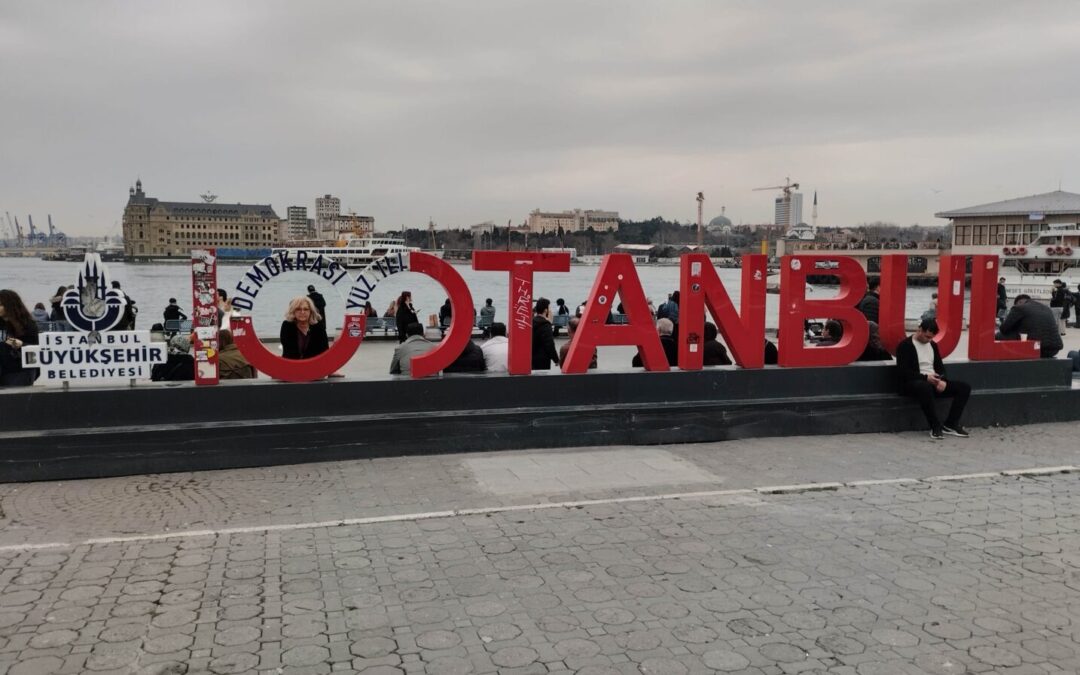 Istanbul – „Digital Tools for Collaboration, Communication, Creativity and Critical Thinking (4Cs)“,